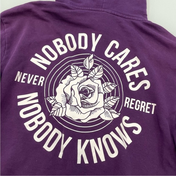 H&M “Nobody Cares” Hoodie - Picture 5 of 7